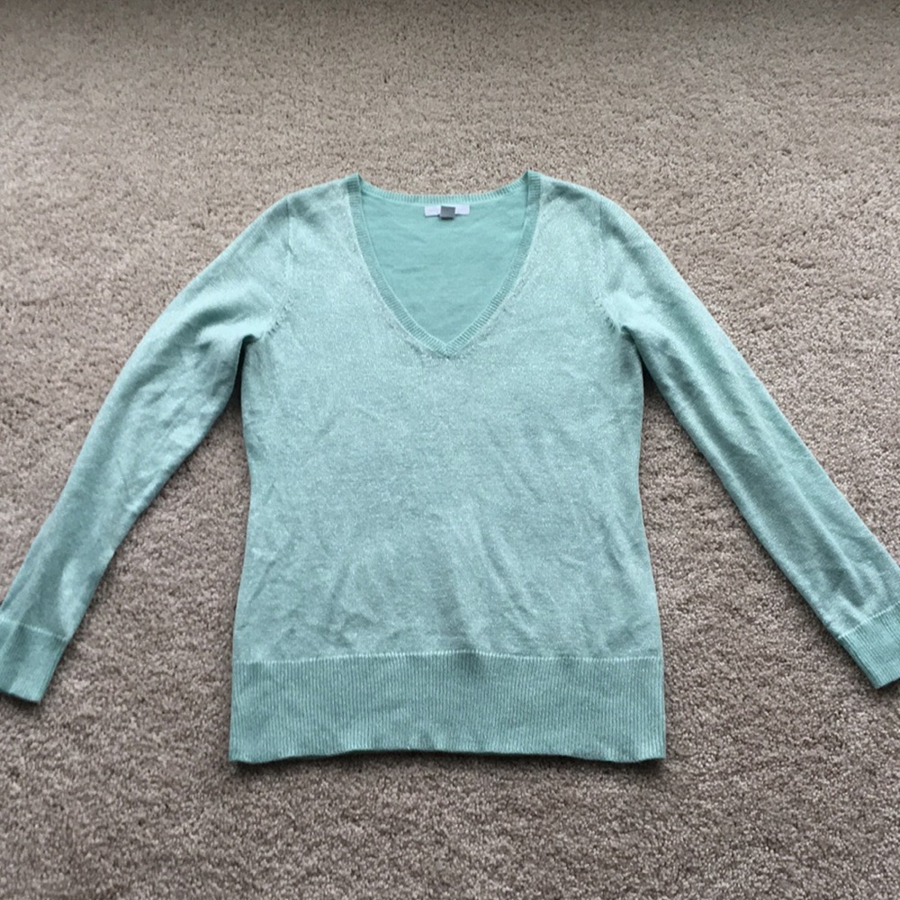 New York & Company v-neck sweater (s)